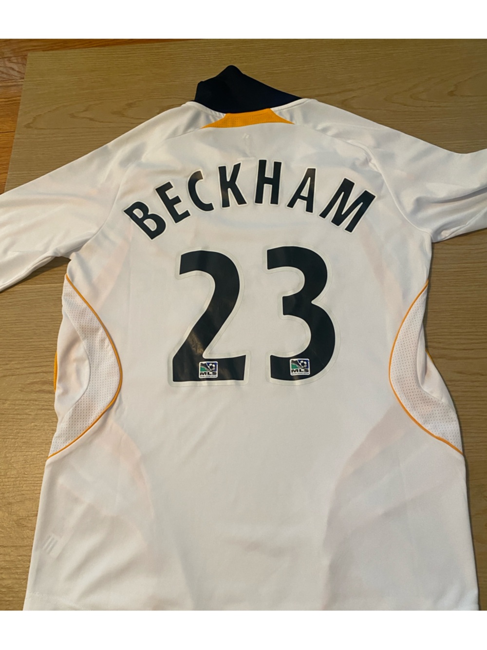 adidas replica  White & Gold LA Galaxy Soccer Jersey  David Beckham #23 YOUTH